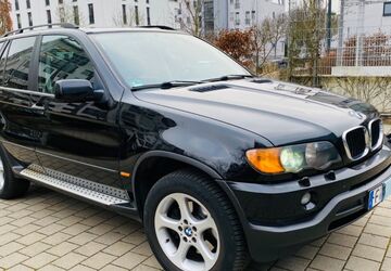 BMW X5 241.000 km 6.990 &euro; Frankfurt am Main 60435