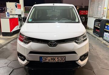 Toyota Proace City 18.000 km 29.999 &euro; Offenbach am Main 63065