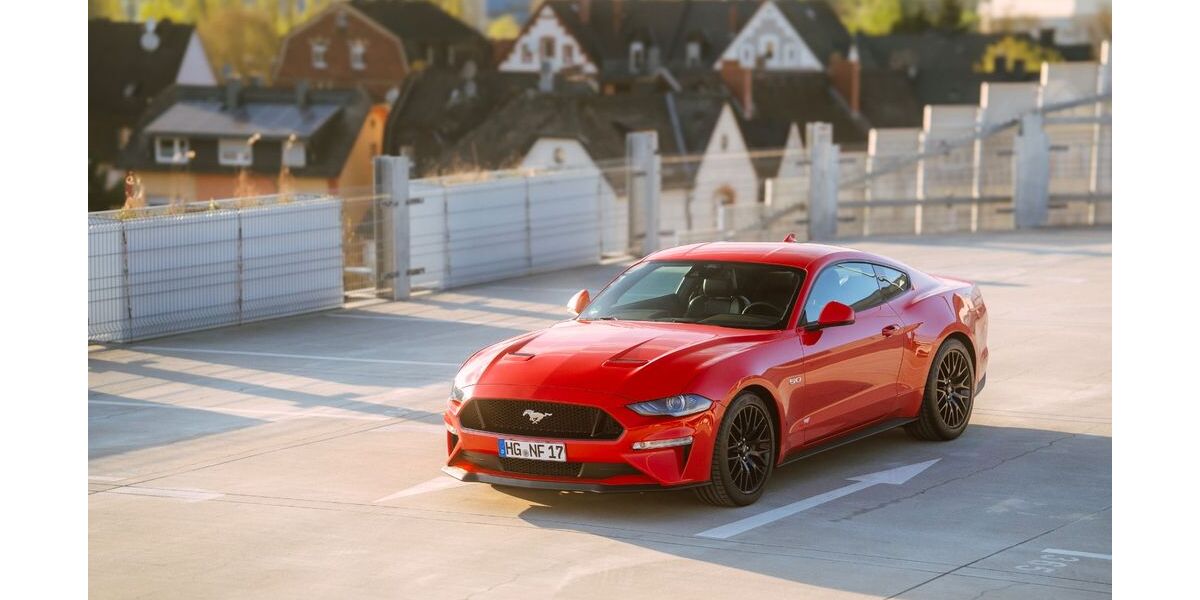 Ford Mustang 5.782 km 54.000 &euro; Friedrichsdorf 61381