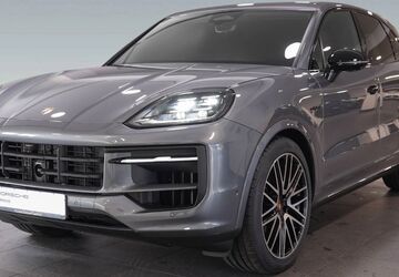 Porsche Cayenne 9.900 km 127.980 &euro; Frankfurt am Main 65936