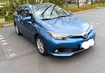 Toyota Auris 178.460 km 9.500 &euro; Frankfurt am main 60437