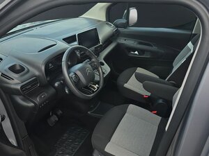 Citroen ë-Berlingo SHINE M*AHK*Panorama*Winter*ConnectP* 14.965 km 20.890 &euro; Nidderau 61130