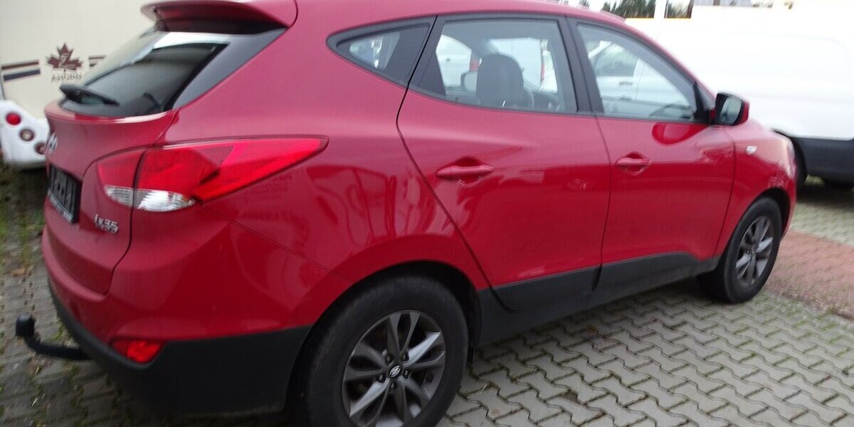 Hyundai ix35 FIFA World Cup Edition 2W,AHK 78.713 km 8.990 &euro; Rodgau 63110