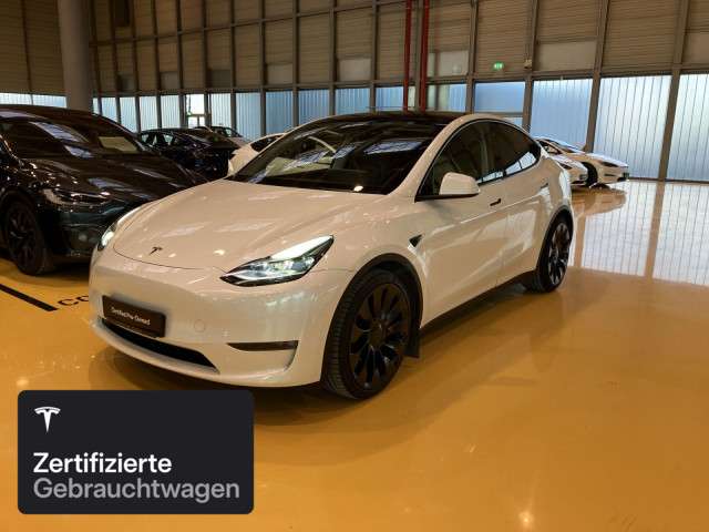 Tesla Model Y 34.547 km 39.900 &euro; Hanau 63457