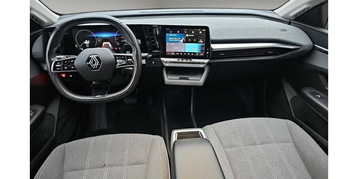 Renault Megane E-Tech Electric Equilibr+ 16300 .- Netto 21.313 km 19.397 &euro; Schwalbach/Taunus 65824