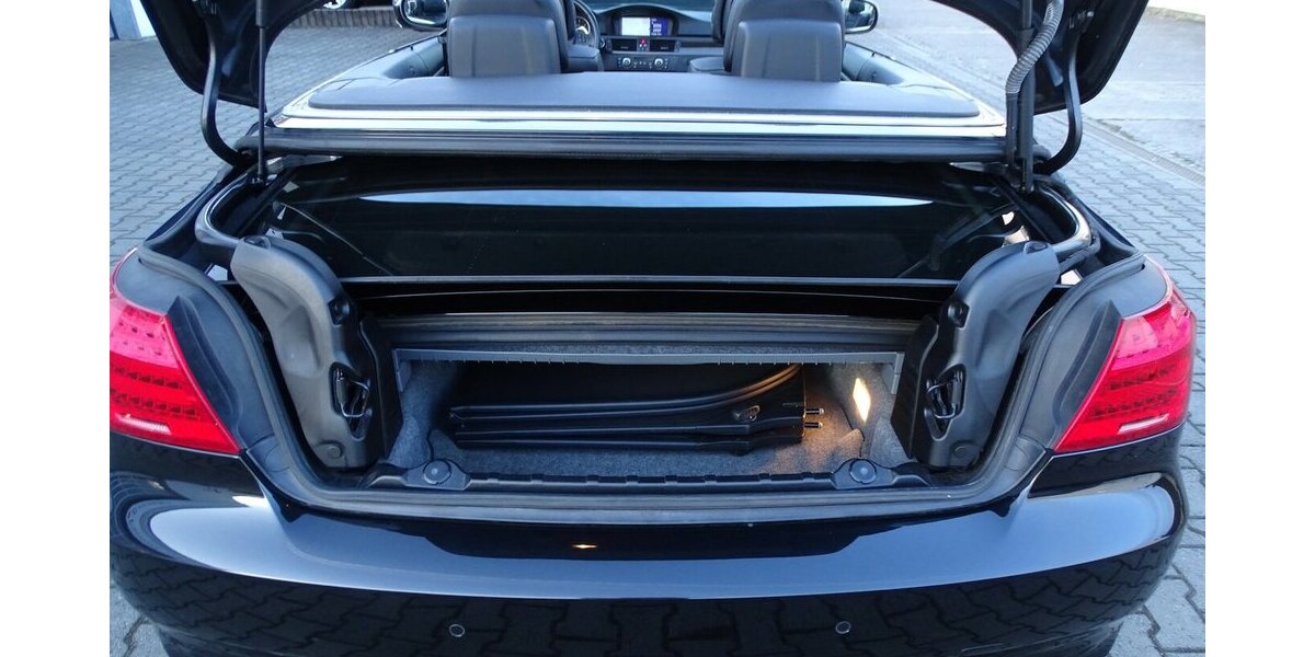 BMW 325d Cabrio Automatik, Navi, Leder, Sitzheizung 205.847 km 12.890 &euro; Rodgau 63110