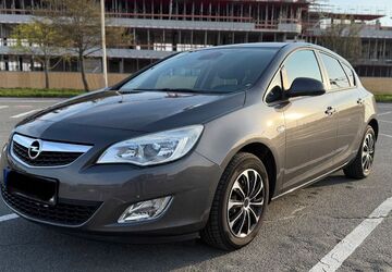 Opel Astra 126.700 km 4.990 &euro; Ginsheim 65462