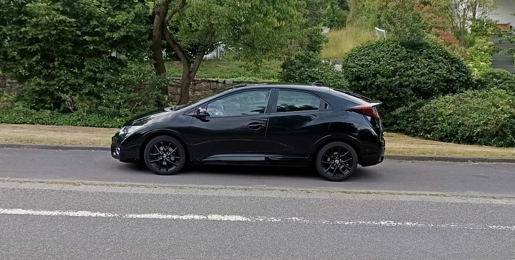 Honda Civic 123.428 km 13.900 &euro; Frankfurt am Main 60437