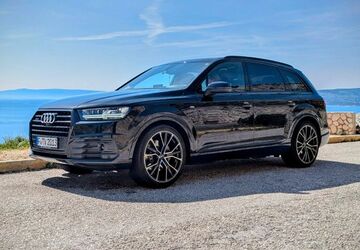 Audi Q7 140.000 km 38.830 &euro; Frankfurt 60318