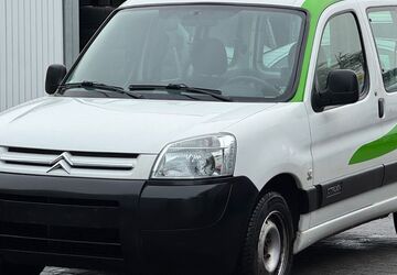 Citroen Berlingo 154.000 km 4.999 &euro; Offenbach am Main 63075