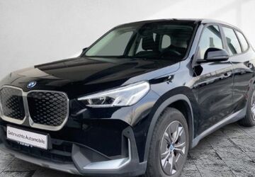 BMW iX1 23.868 km 30.849 &euro; Frankfurt 60314