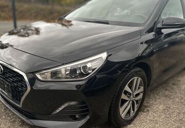 Hyundai i30 177.000 km 8.990 &euro; Friedberg 61169