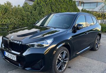 BMW iX1 41.000 km 39.950 &euro; Frankfurt 60438