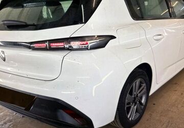 Peugeot 308 199.399 km 11.888 &euro; Frankfurt am Main 60389