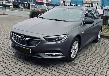 Opel Insignia 103.000 km 10.100 &euro; Offenbach 63071