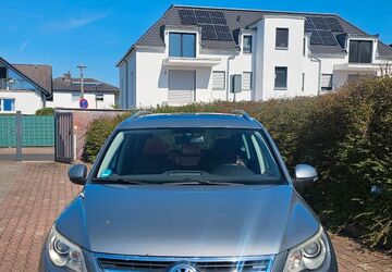 VW Tiguan 153.000 km 7.390 &euro; Erlensee 63526