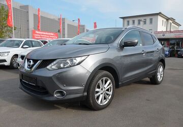 Nissan Qashqai 68.000 km 13.900 &euro; Frankfurt am Main 60388