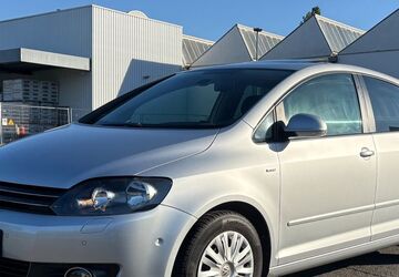 VW Golf 87.000 km 9.390 &euro; Frankfurt 60386