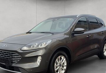 Ford Kuga 32.983 km 22.550 &euro; Frankfurt 60386