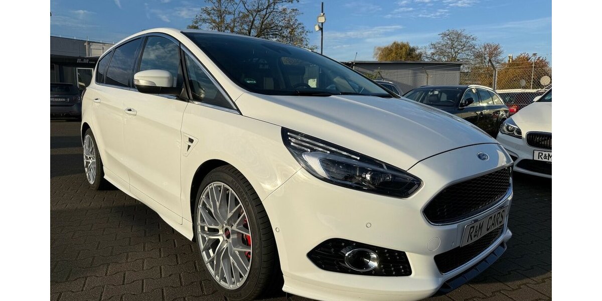 Ford S-Max 2.0 Titanium/Sportpaket/20ZOLL 53.400 km 20.890 &euro; Frankfurt 60386