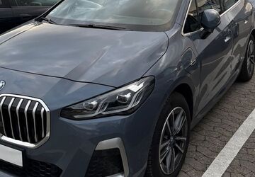BMW 225 Active Tourer 153.657 km 21.700 &euro; Frankfurt am Main 60314