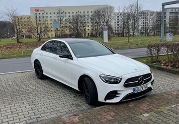 Mercedes-Benz E 300 122.000 km 29.500 &euro; Frankfurt 60486