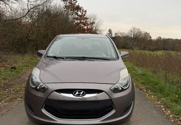 Hyundai ix20 120.000 km 4.800 &euro; Hanau 63450