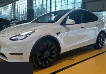 Tesla Model Y 34.799 km 37.700 &euro; Hanau 63457