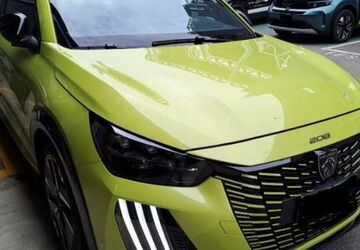 Peugeot 208 11.778 km 16.980 &euro; Rüsselsheim 65428