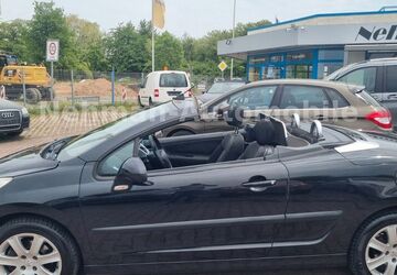 Peugeot 207 149.800 km 1.990 &euro; Karlstein 63791