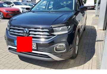 VW T-Cross 95.913 km 18.850 &euro; Frankfurt 60326