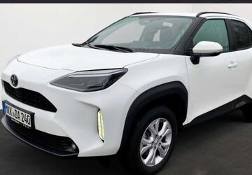 Toyota Yaris Cross 9.000 km 32.240 &euro; Darmstadt 64293