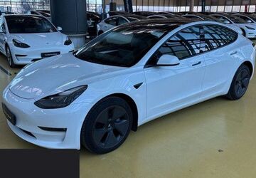 Tesla Model 3 60.340 km 26.900 &euro; Hanau 63457