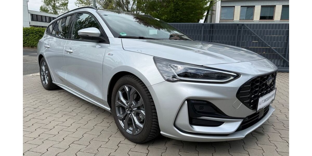 Ford Focus 5.373 km 21.900 &euro; Frankfurt am Main / Bergen-Enkheim 60388