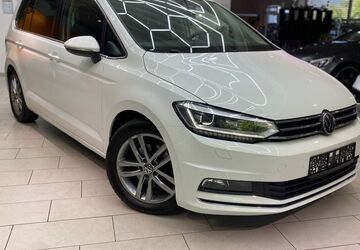 VW Touran 139.063 km 17.500 &euro; Neu-Isenburg 63263
