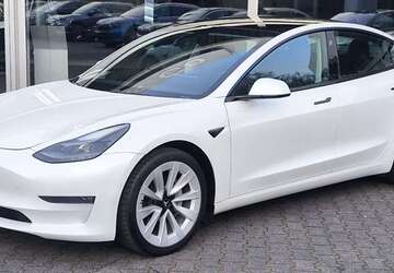 Tesla Model 3 29.930 km 28.250 &euro; Dieburg 64807
