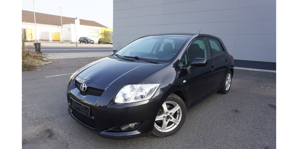 Toyota Auris 185.000 km 3.490 &euro; Rödermark 63322