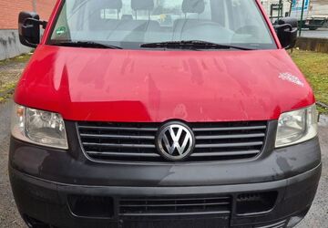 VW T5 Transporter 251.123 km 3.650 &euro; Dietzenbach 63128
