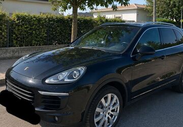 Porsche Cayenne 265.000 km 21.250 &euro; Frankfurt am Main 60599