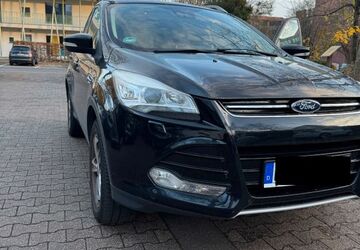 Ford Kuga 126.000 km 10.900 &euro; Bad Homburg 61350