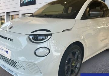 Abarth 500e 2.500 km 32.780 &euro; Maintal 63477