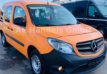 Mercedes-Benz Citan 346.000 km 3.490 &euro; Mühlheim am Main 63165
