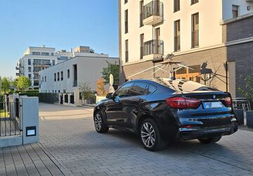 BMW X6 239.000 km 25.000 &euro; Frankfurt am Main 60320