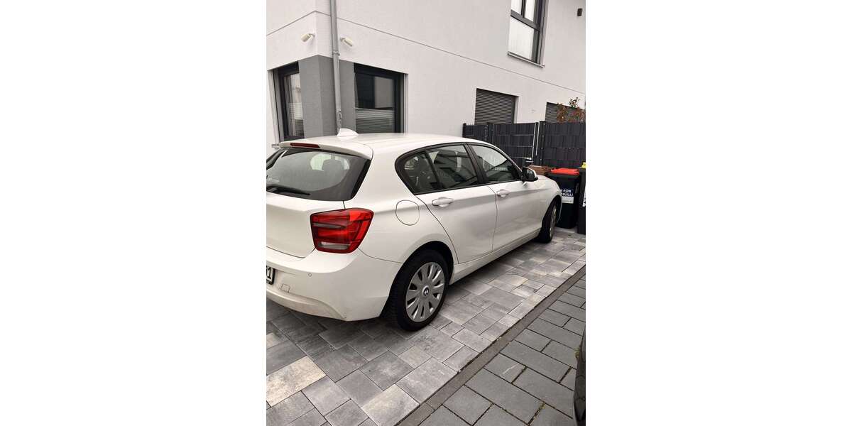 BMW 114 104.000 km 8.800 &euro; Hanau 63457