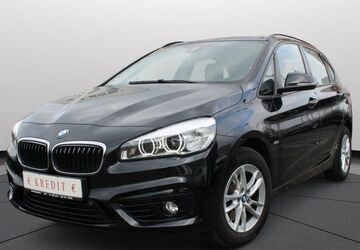 BMW 220 Active Tourer 124.700 km 12.700 &euro; Frankfurt am Main 60386
