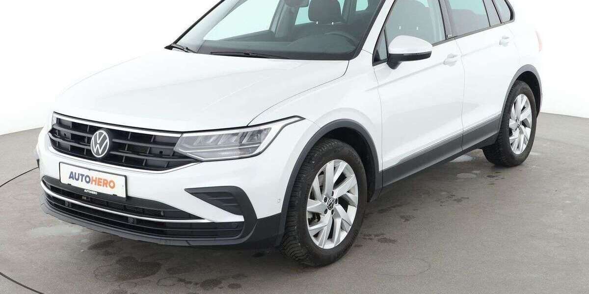VW Tiguan 34.749 km 25.490 &euro; Frankfurt am Main 65936