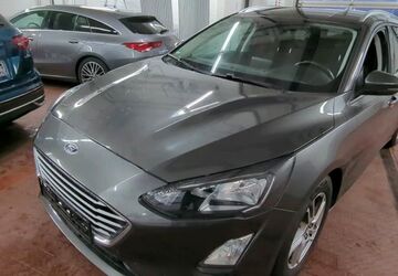 Ford Focus 119.500 km 12.490 &euro; Frankfurt am Main 65933