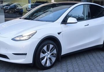 Tesla Model Y 100.000 km 28.950 &euro; Dieburg 64807