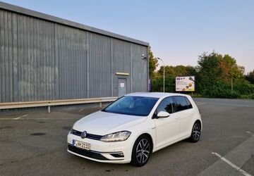 VW Golf 87.800 km 15.690 &euro; Frankfurt 60489
