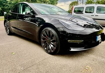 Tesla Model 3 69.000 km 31.999 &euro; Maintal 63477